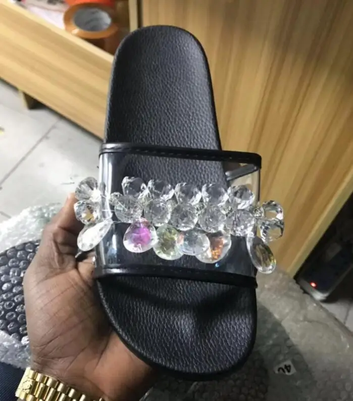 2019 women's shoes sandals slippers Europe and America crystal beach plus size 36-42 | Обувь