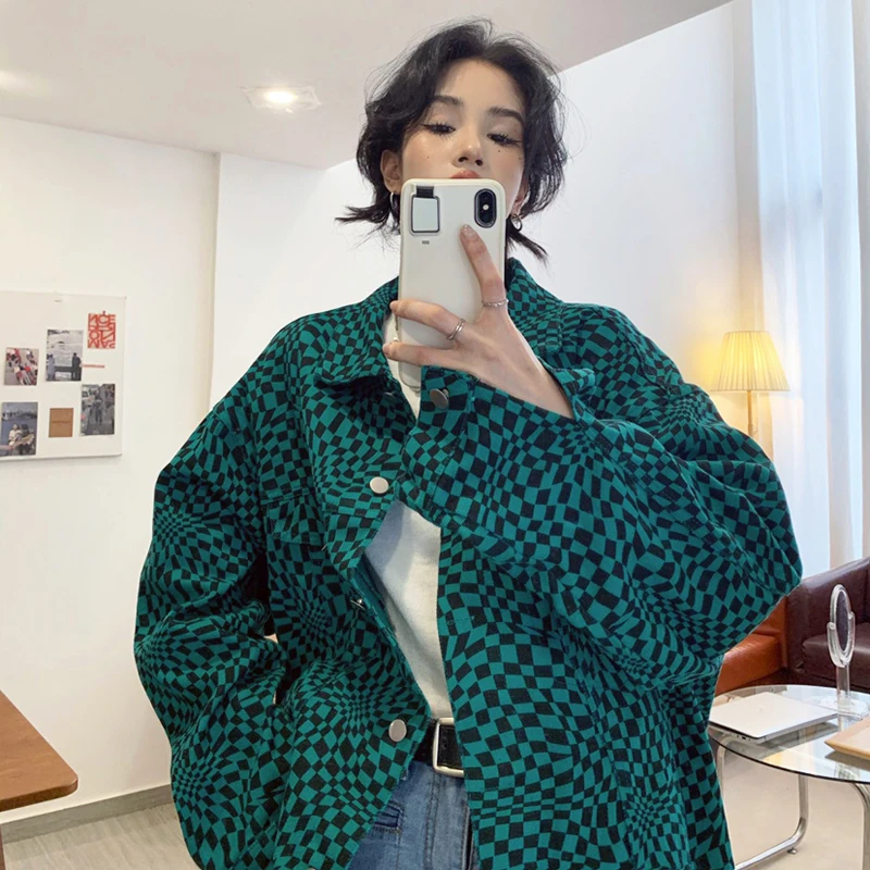 

Куртка женская джинсовая в клетку, свободная уличная одежда в стиле Харадзюку, пальто с длинным рукавом, прямая винтажная верхняя одежда в к...