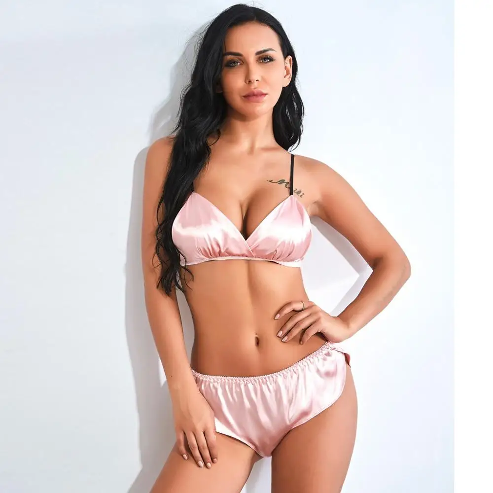 

Sexy Women Satin Sleepwear Set Fashion Plus Size Solid Comfort Shorts Lingerie Underwear Set Koronkowa Pizama 2019 Hot Sale 1