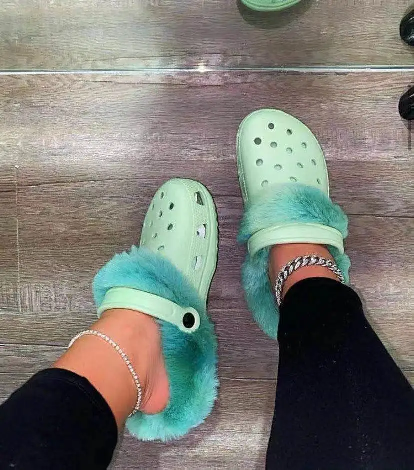 

Factory direct sale spring new foreign trade candy color plush home slippers hole shoes large size sandals wholesale comfortable