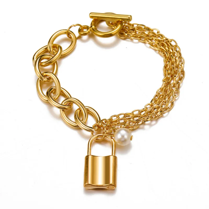 

New Fashion Hollow Metal Small Lock Pearl Pendant Anklet for Women 2021 Foot Beach Jewelry