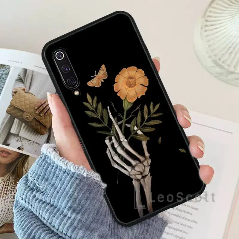 

Dark Skull Head Rose Art Phone Case For Xiaomi Redmi 7 9t 9se k20 mi8 max3 lite 9 note 8 9s 10 pro