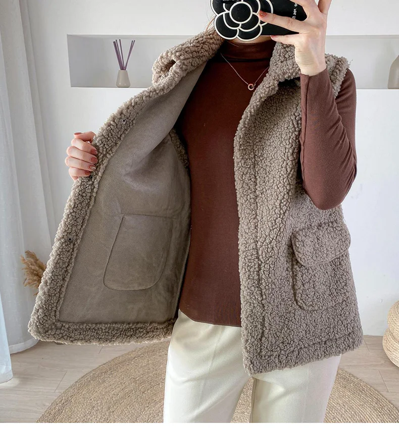 

2020 Winter Vest Jackets Lamb Wool Thicken Warm Waistcoat Women Turn Down Collar Hidden Button Pockets Outwear Sleeveless Coat