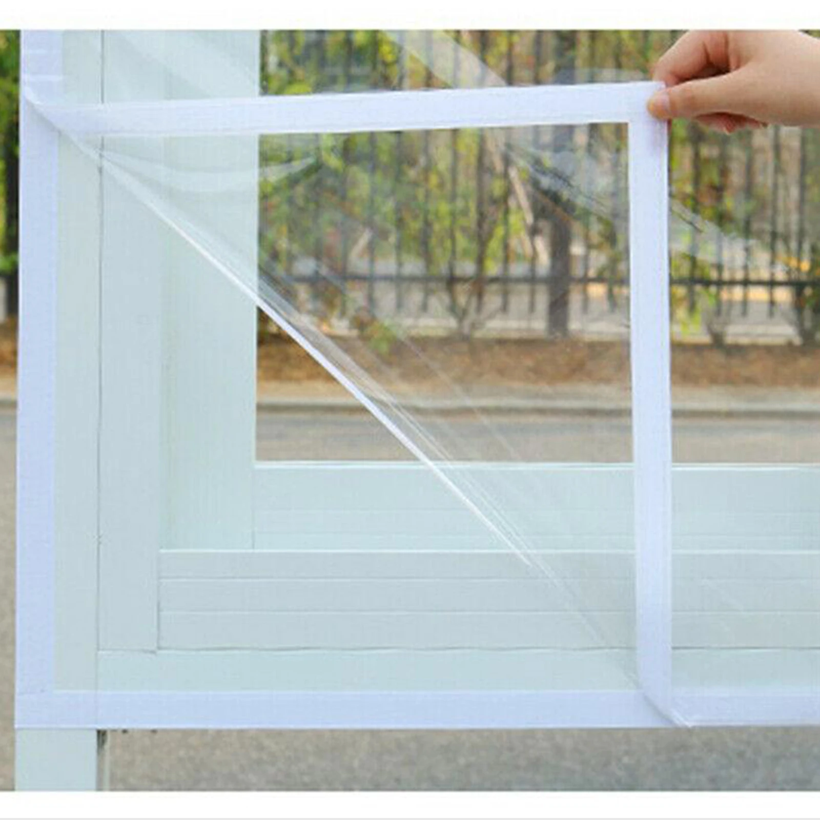 

Winter Insulation Window Film, Adhesive Windproof Window Sticker for Indoor Window Film, Windproof Warm Keeping
