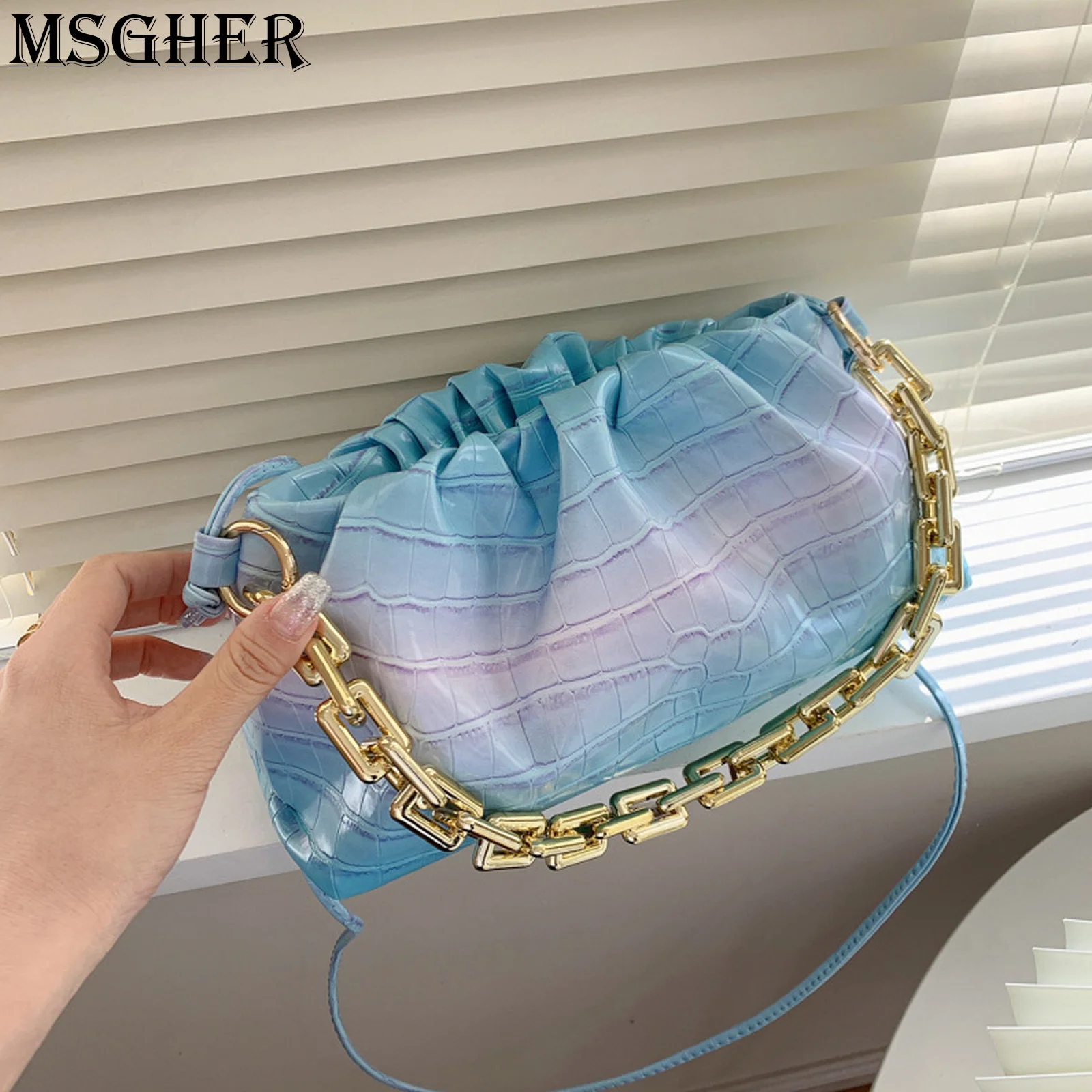 

Крокодиловая Толстая Громкая сумка на цепочке, складная сумка на одно плечо, женская сумка из мягкой кожи, летняя сумочка для пышек, сумочка ...