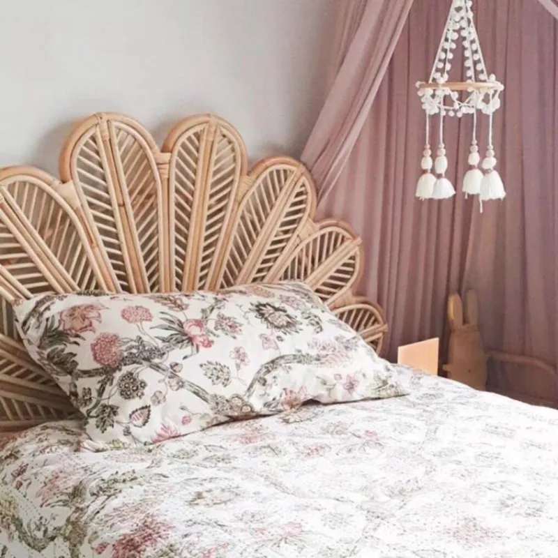 

Peacock Shape Fashion handmade Peacock Princess natural rattan headboard bed headboard