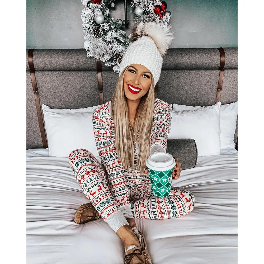 

Printed Christmas Pajamas 2 Piece Pajama Set Cartoon Sleepwear Round Neck Plush Autumn Thick Roomwear Nightwear Pajama Set