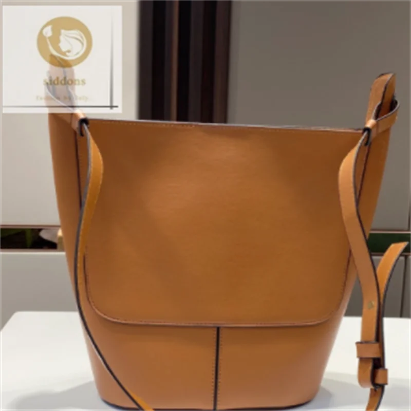 

Fashionable retro bucket bag, leather shoulder bag, simple, large-capacity, durable, messenger women's leather bag