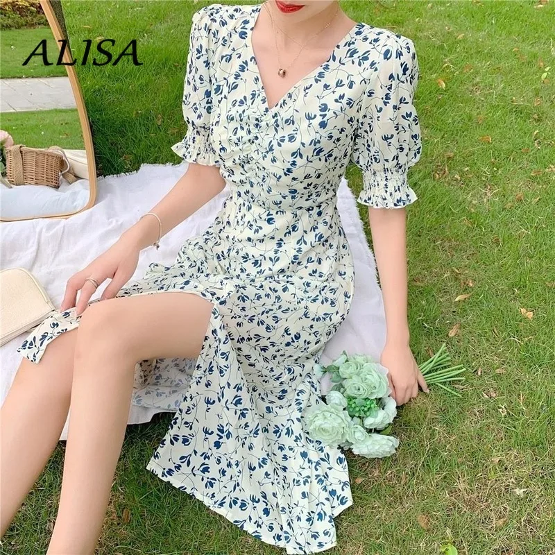 

New 2021 Summer Elegant Chiffon Dress Women Slim A Line Puff Sleeve Sexy V Neck Floral Dresses Ladies Korean Beach Chiffon Robe