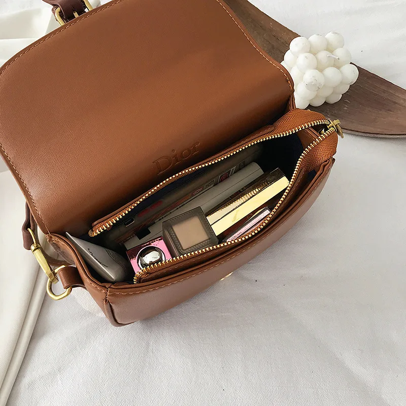 

orange New Fashion Solid Color Shoulder Messenger Bag