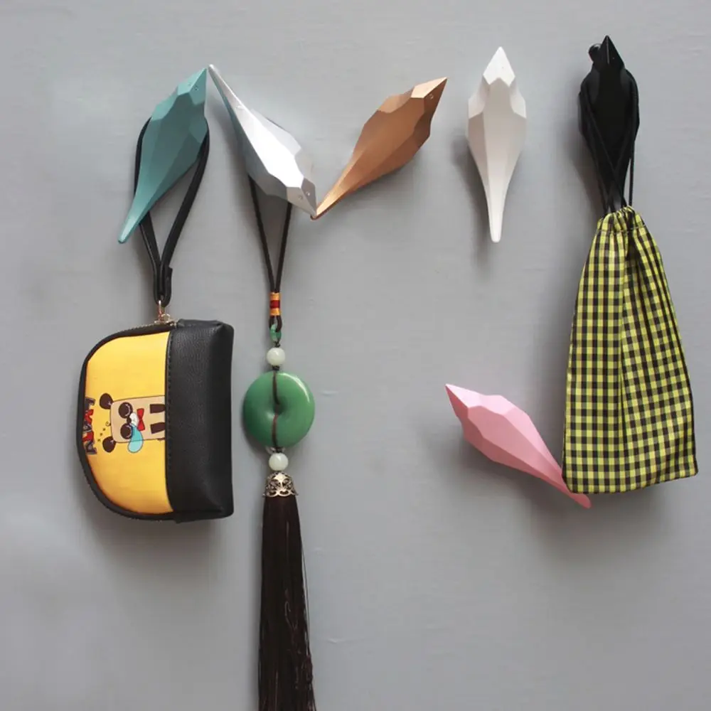 

Creative Wall Hooks Bird Decoration Resin Wood Grain Hooks Bedroom Door After The Animals Hooks 3D Coat Hook Single Wall Hanger