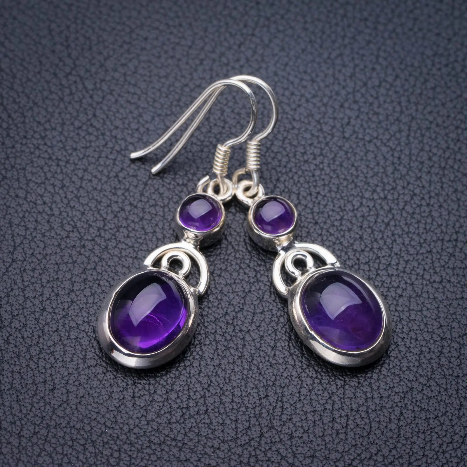 

Серьги StarGems из серебра 925 пробы 1,5 пробы с натуральным аметистом ручной работы E1159