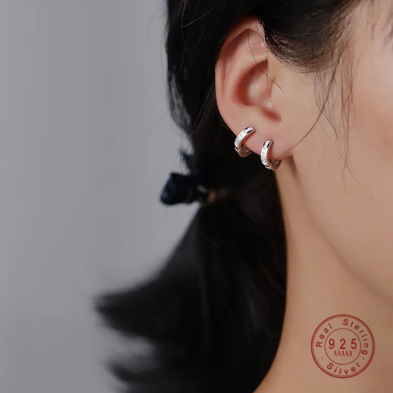 

HI MAN 925 Sterling Silver EHalf Circle Micro-Inlaid Zircon Earrings Women Hip Hop Rock High-End Party Jewelry