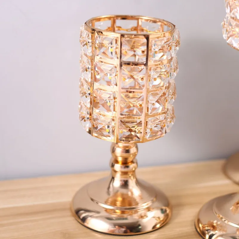

3pcs Gold Plated Candlestick Crystal Candelabra Centerpiece Wedding Decoration Romantic Center Table Candlesticks WJ815
