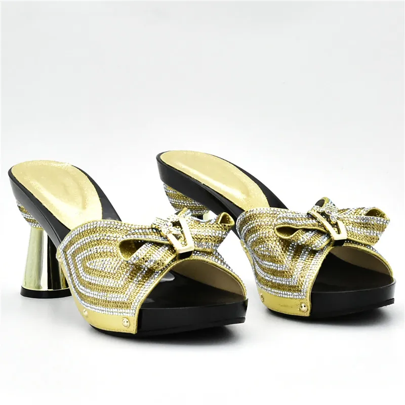 Новейший дизайн Женские свадебные туфли в африканском стиле Высококачественная