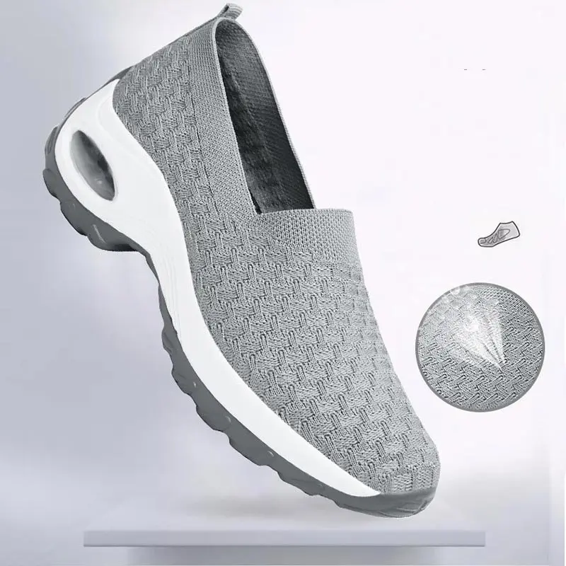 

Women Sock Shoes 2021 New Fashion Breathable Mesh Solid Color Running Shoes Air Cushion Slip-on Casual Shoes Women Sneakers