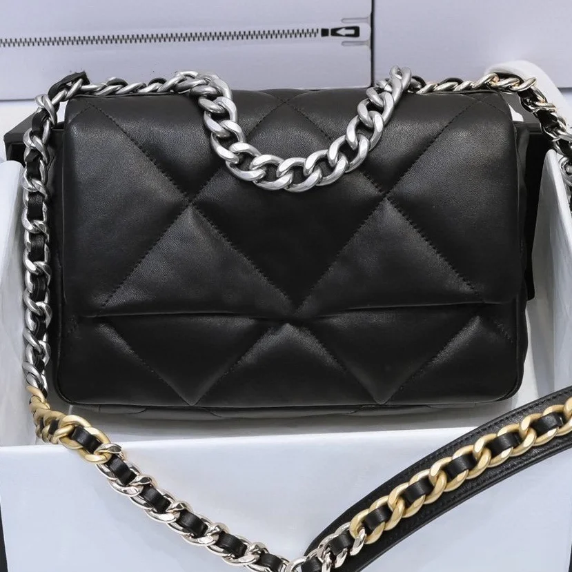 

2021 High Quality 100% Sheepskin Chain Messenger Bag Classic Three-color Metal Mixed Shoulder Strap One-shoulder Noble Lady Hand