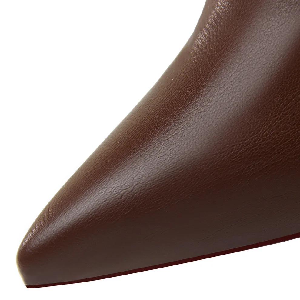 2023 Women Retro Ankle Boots Heels 10.5cm High Heels Booties Lady Pointed Toe Belt Buckle Rivets Short Boots Party Quality Shoes