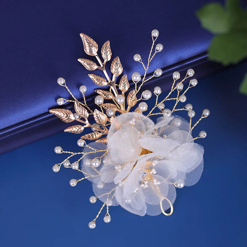 

Elegant Floral Hair Pins White Lace Yarn Flower Gold Leaf Pearl hairpin Wedding Headpieces Bridal Hair Accessories LL@17