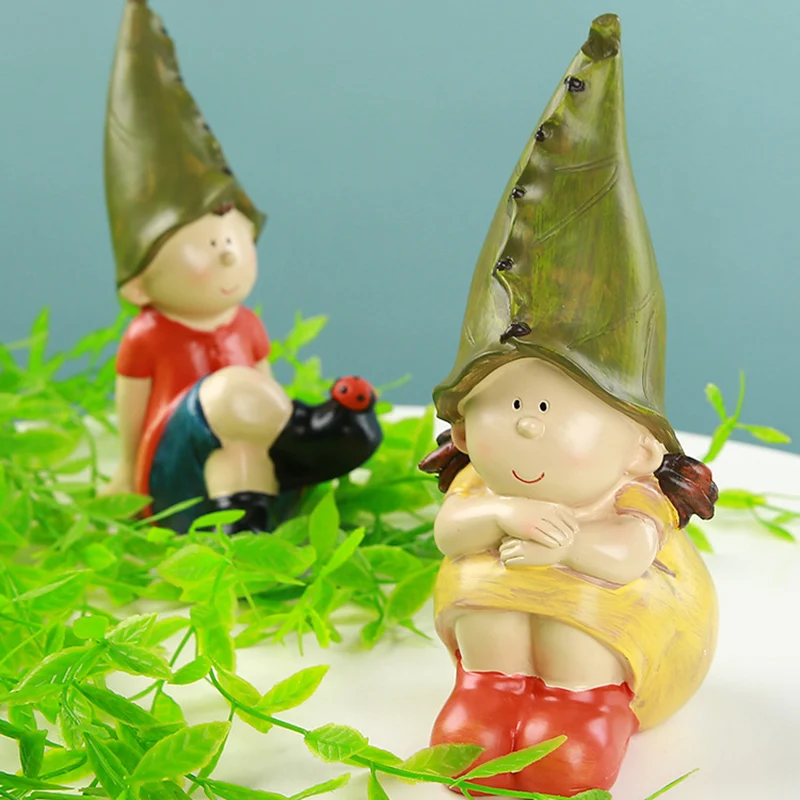 

Resin Crafts Mini Dwarf Statue Decor for Garden Decoration Including Indoor and Outdoor Garden Couple Elves Ornaments DF