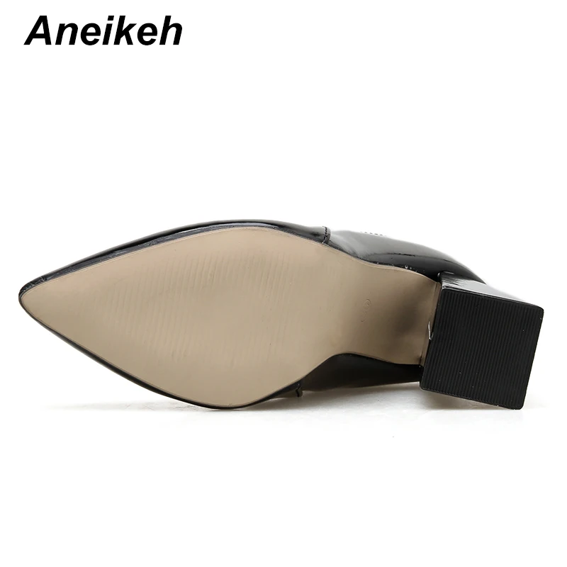 Aneikeh/Новинка года; выразительные ботинки из искусственной кожи; Женские однотонные ботильоны с острым носком на высоком квадратном каблуке на молнии для танцев и ночных клубов; Цвет Черный; Размеры 35-42