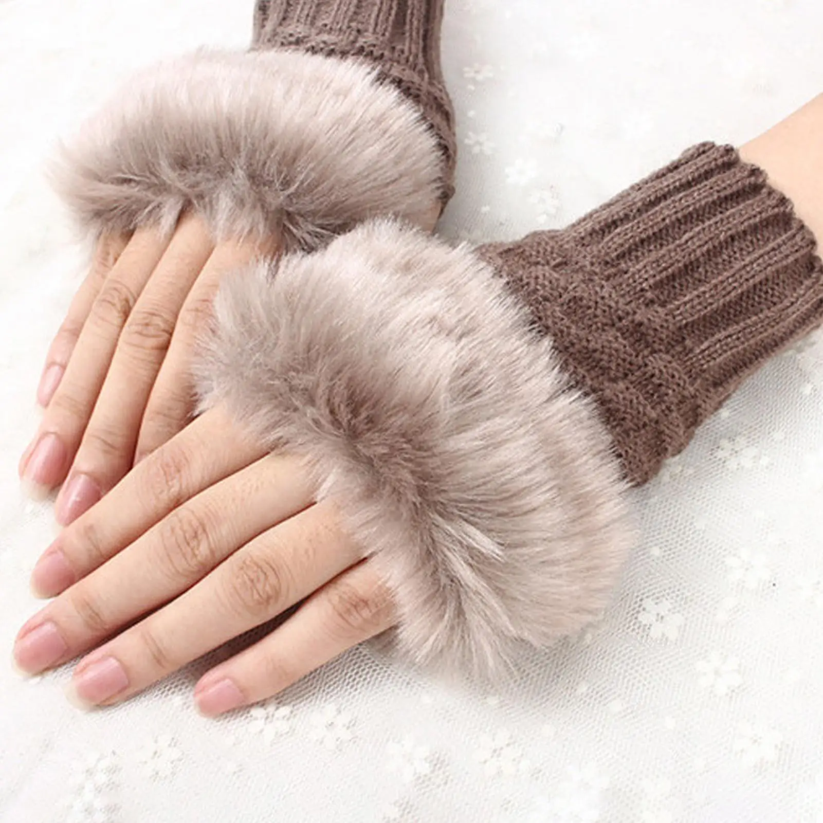

1 Pair Outdoor Winter Hand Warmer Breathable Girl Half Finger Gloves Mittens