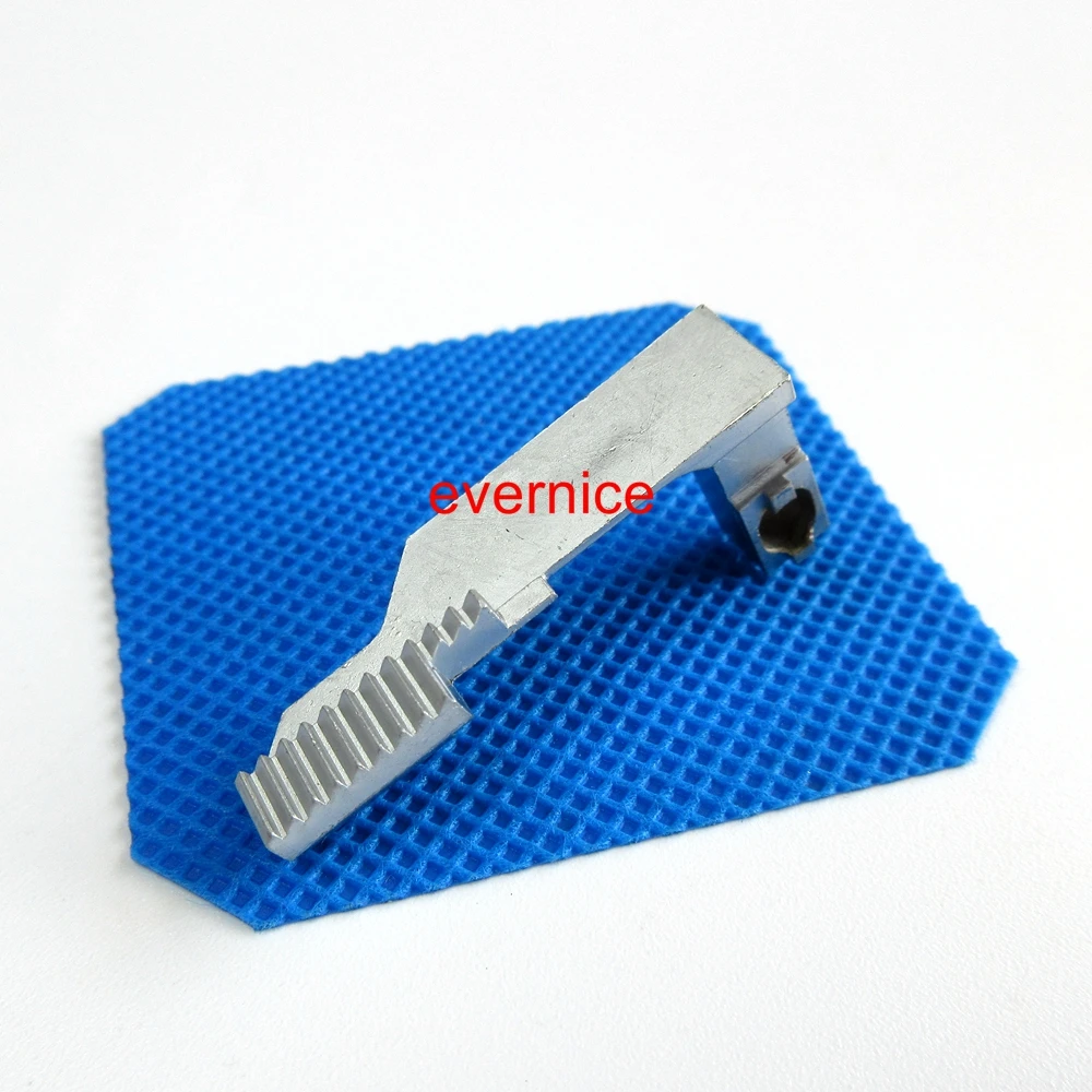 

Корм для собак 550502 для Singer 14Cg754, 14U544 554 555,14Sh654 754 Pfaff 4762