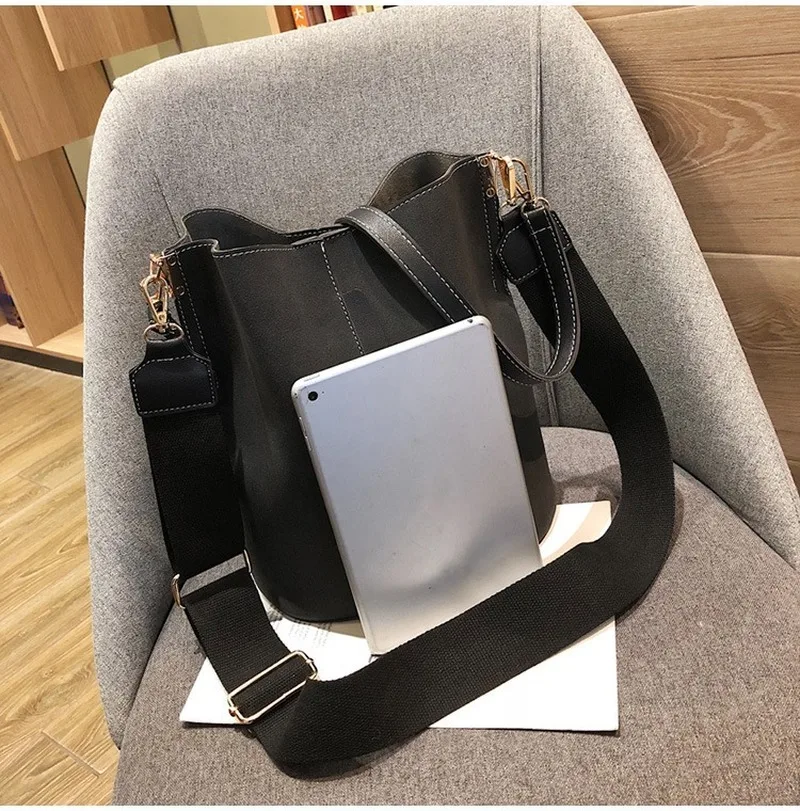 

2020 New Women Bucket Bag Suede Pu Leather Fashion Female Casual Shoulder Purse Shopping Tote with Wide Strap