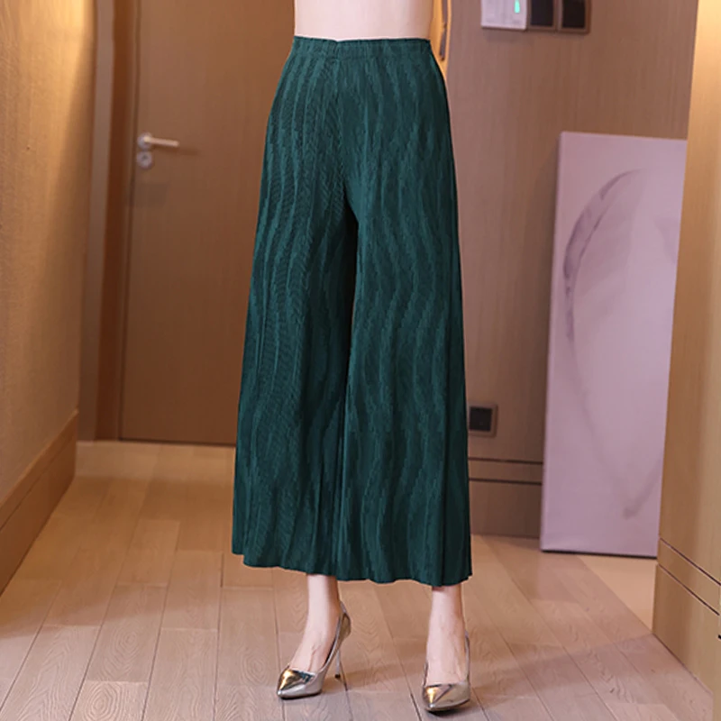 Women Pants Summer New Loose Stretchable Miyake Pleated Clothes High Waist Wide Leg Ankle-Length Trousers For Female 45-75kg