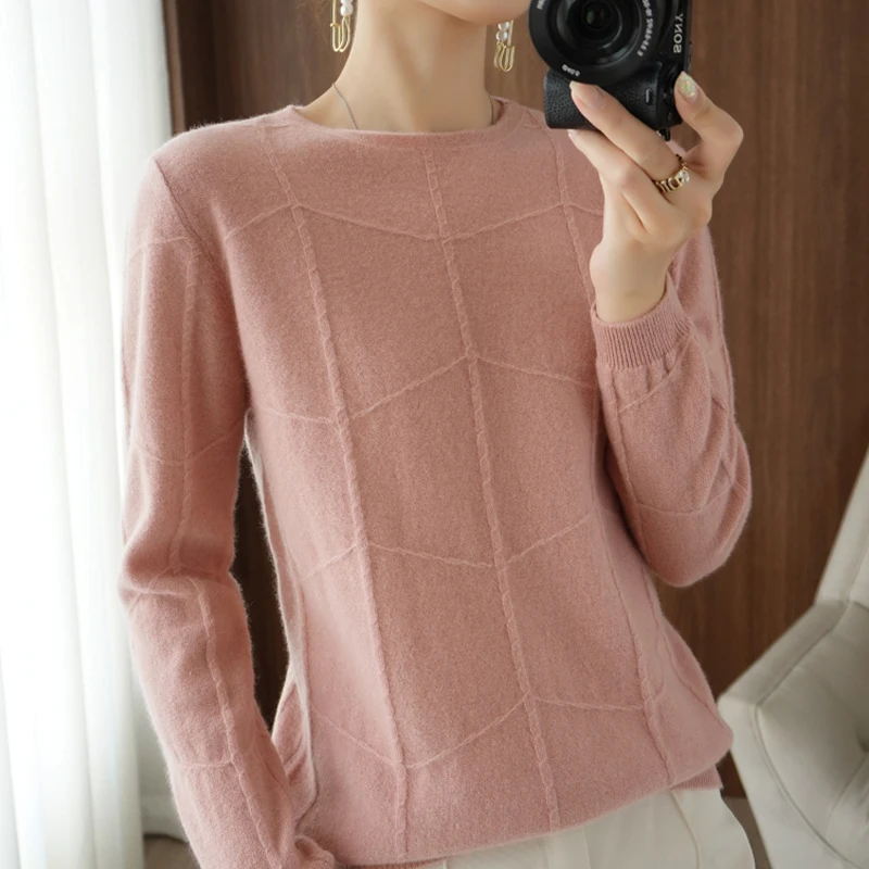 Женский трикотажный пуловер с круглым вырезом и длинными рукавами | Женская