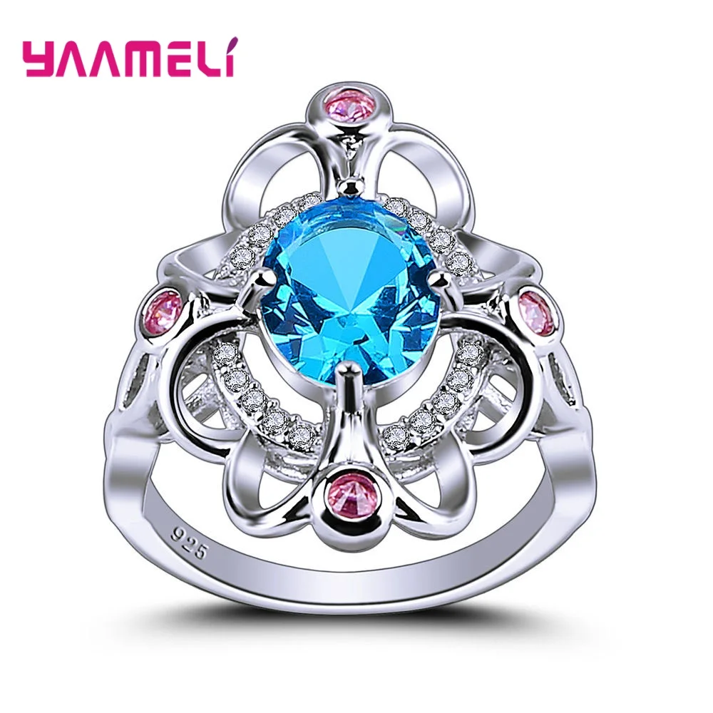 Женское кольцо из серебра 925 пробы с фианитом | Украшения и аксессуары