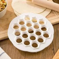 kitchen dough press ravioli making mould dumpling mold maker diy maker dumpling pelmeni mold pasta form 17 holes hot 2021