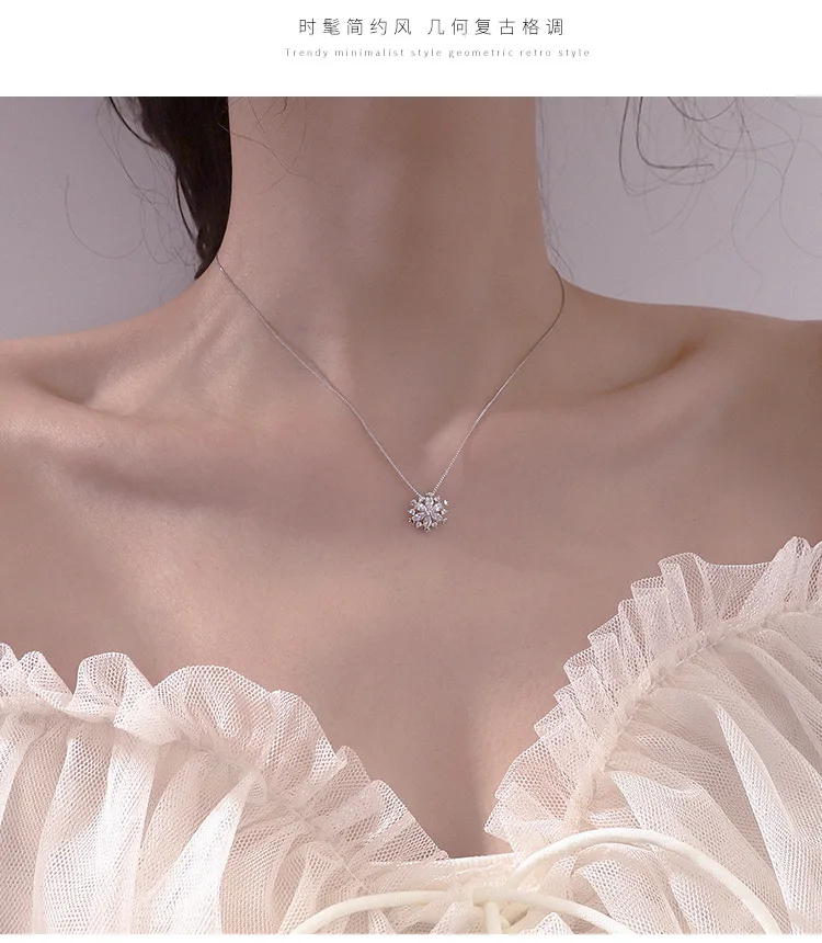 

925 Sterling Silver Crystal Snowflake Necklace for Female with Fashion Clavicle Chain Luxury Temperament Ins Girlfriends Gift