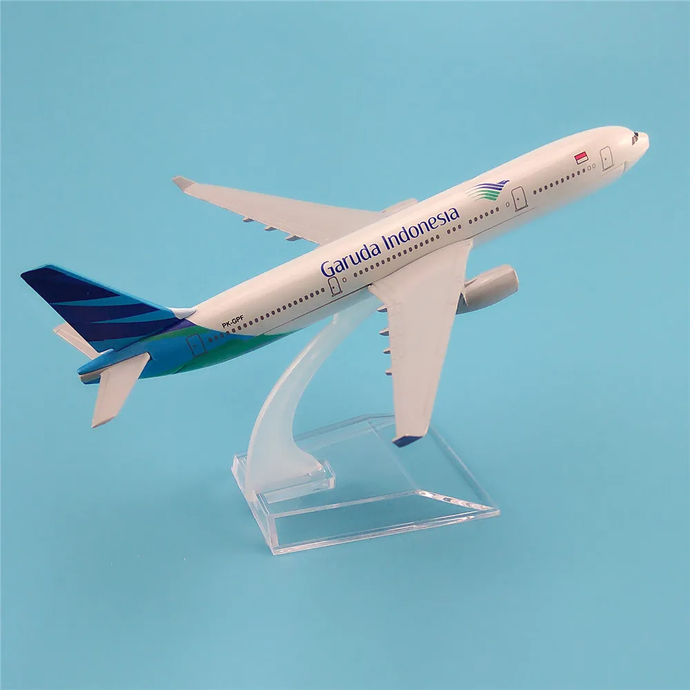 16 см металлическая модель воздушного самолета Garuda Indonesia Airbus 330 A330 Airways с