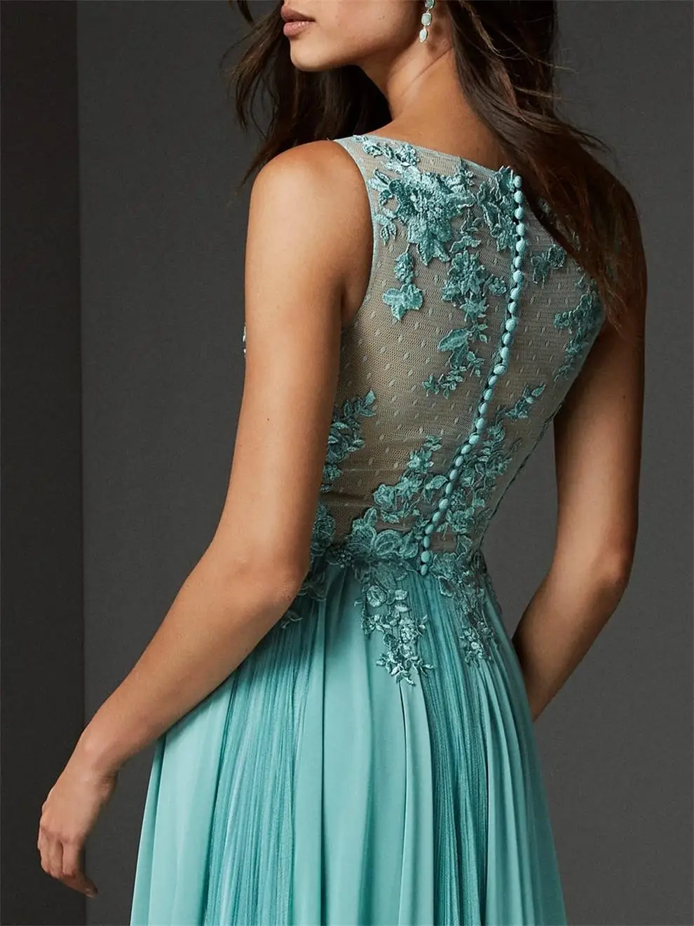 Платье вечернее из тюля с V-образным вырезом ТРАПЕЦИЕВИДНОЕ