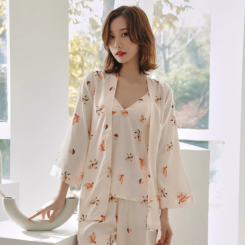 

Pajamas Feminine Spring Autumn Sleepwear Summer Thin Silky Satin Nightgown 3-PS New Szata Zestawy Casual Comfortable Printed