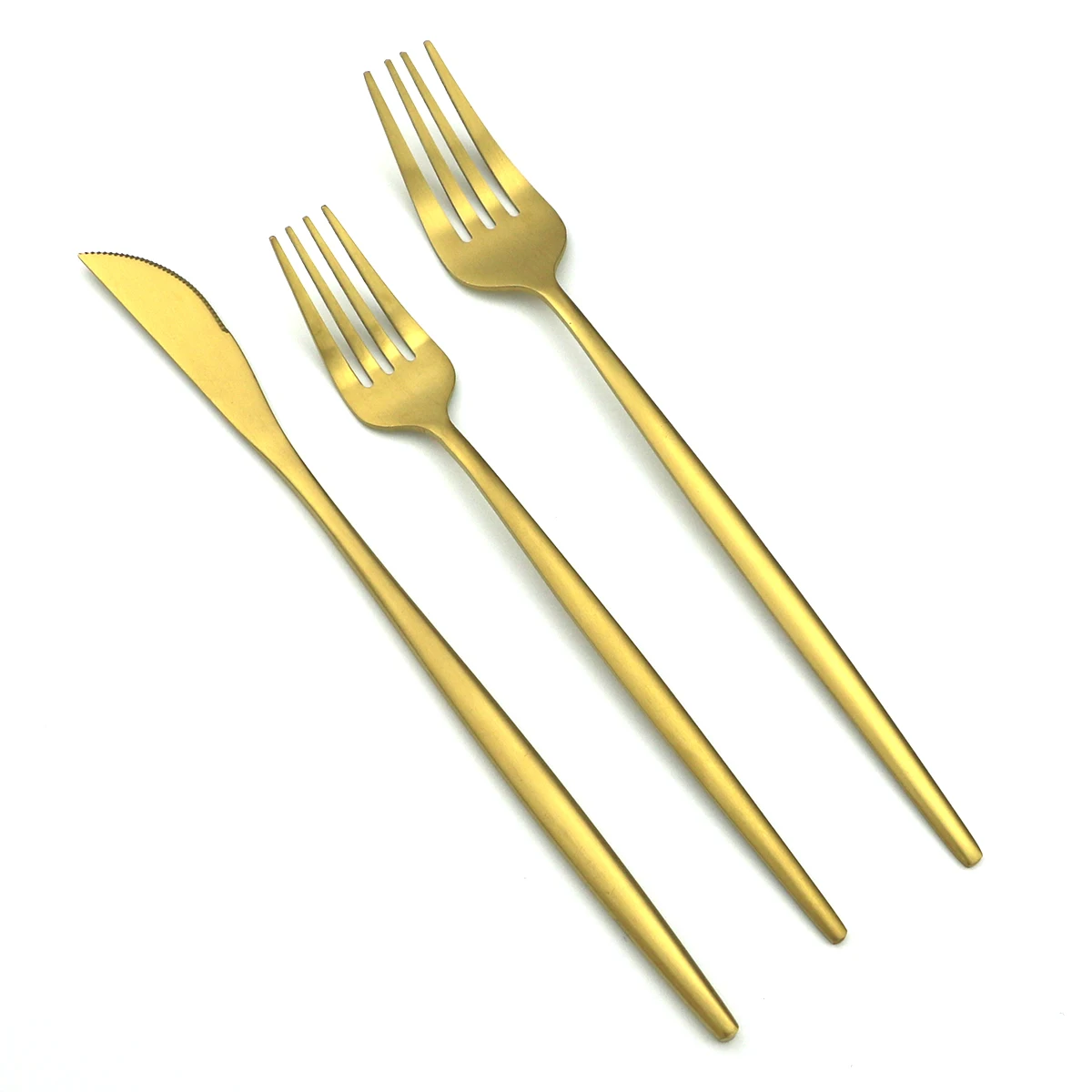 Набор столовых приборов из нержавеющей стали черного и золотого цвета 24