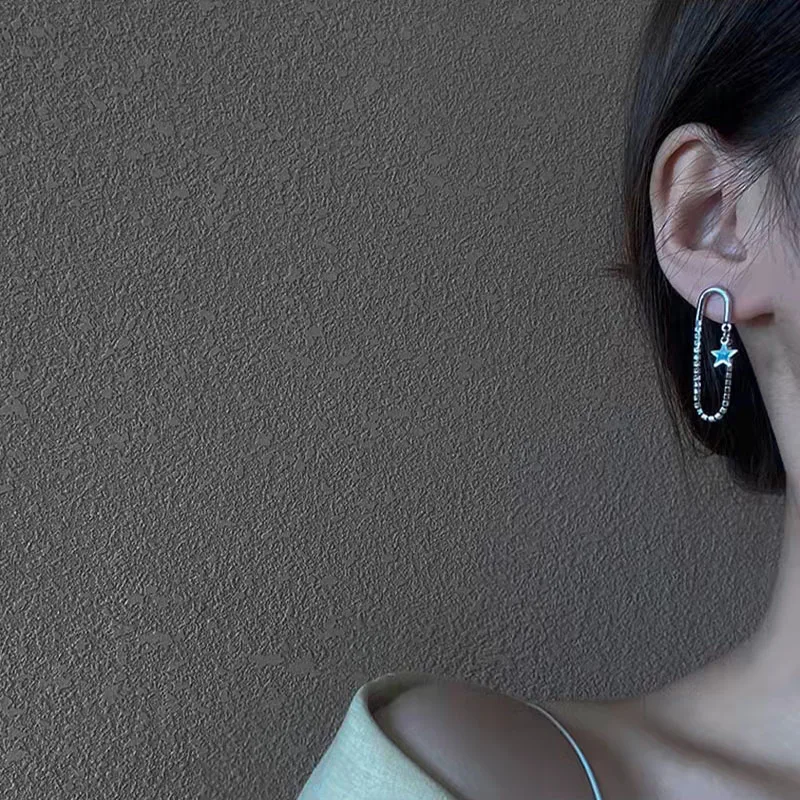 

Korean Minimalist Earrings Paper Clip Stud Earrings For Women Statement Accessories Trendy Valentine's Day Gife Fine Jewelry