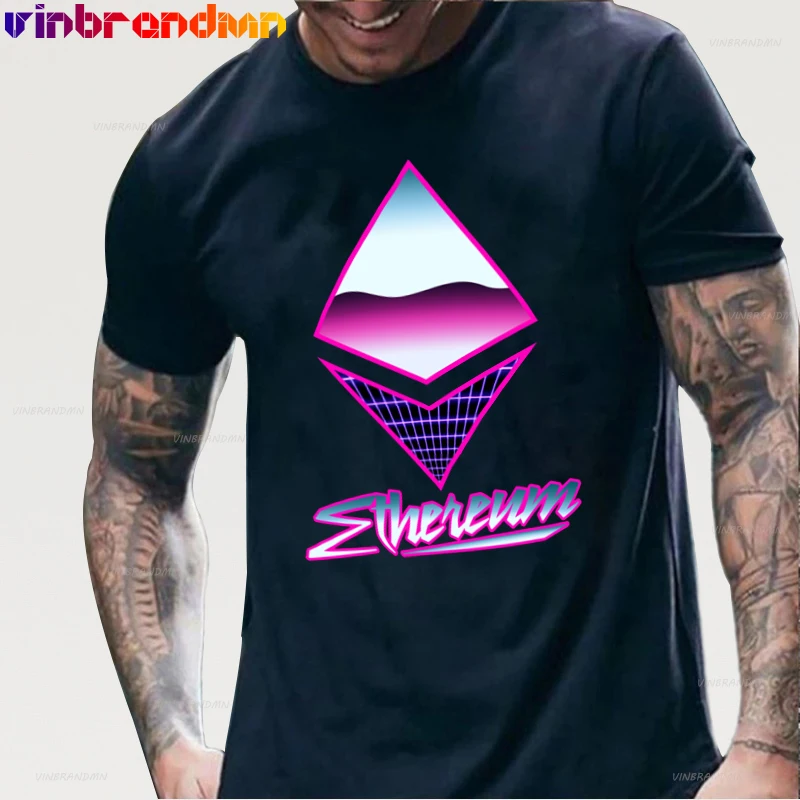 

Классическая Ретро футболка 80-х годов с принтом эфириума, Мужская футболка с коротким рукавом и криптовалютой, уличная одежда, футболки, хло...