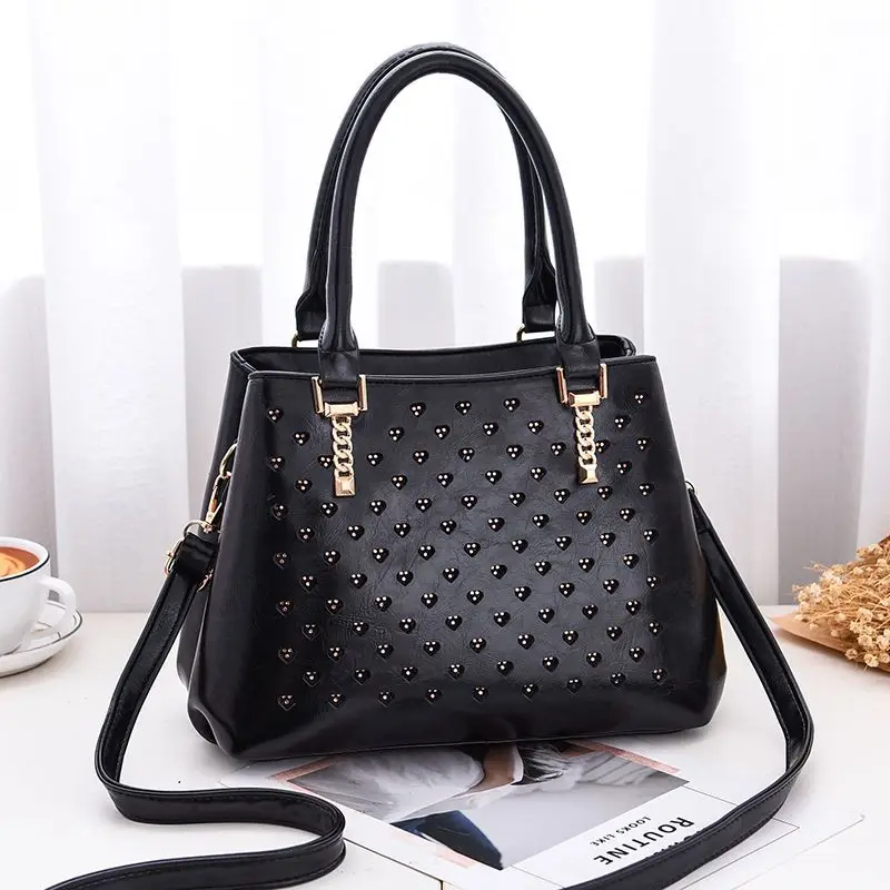 Дизайнерские женские сумки с заклепками через плечо/мессенджеры/Кроссбоди плечо