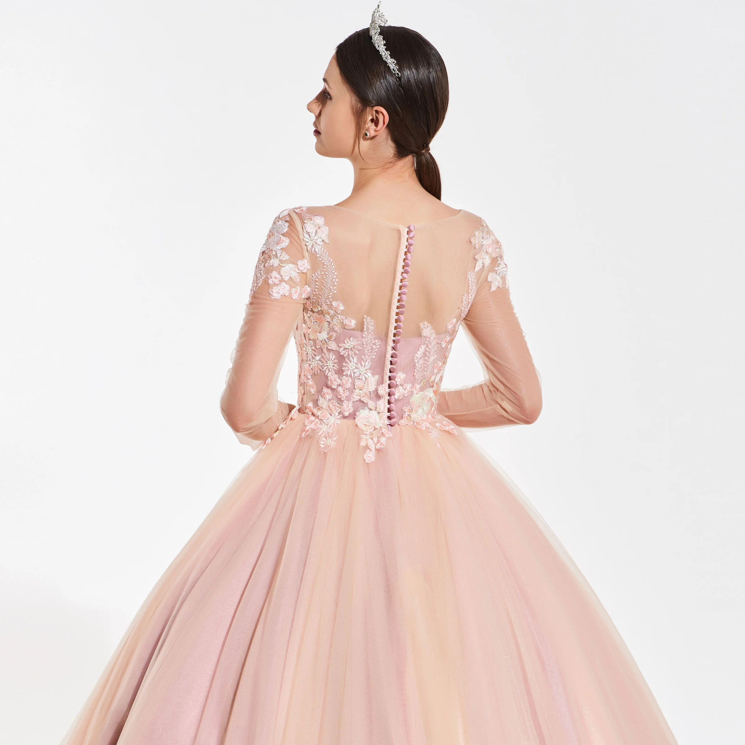 Dressv Иллюзия Аппликации бальное платье Quinceanera с глубоким вырезом и длинными