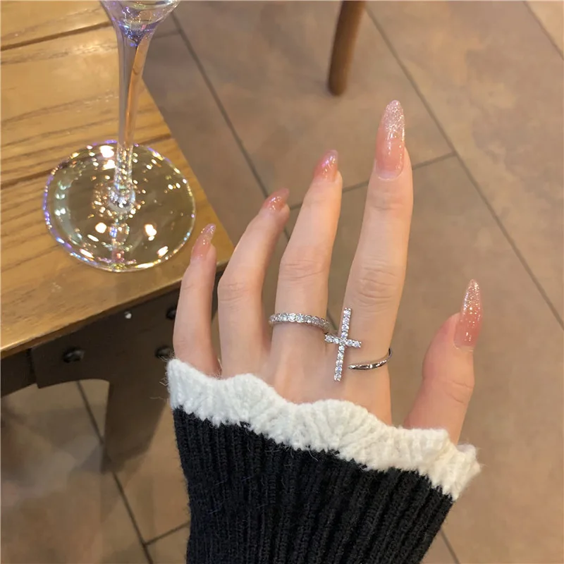 

Popular Cross Finger Ring AAAAA Cz White Gold Filled Party Wedding band Rings for Women Bridal Charm Birthday Jewelry Gift
