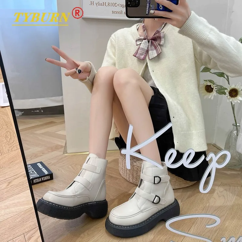 

2021 new Martin boots spring and autumn moccasins black square heel women's casual women's thick-soled white Botas Mujer