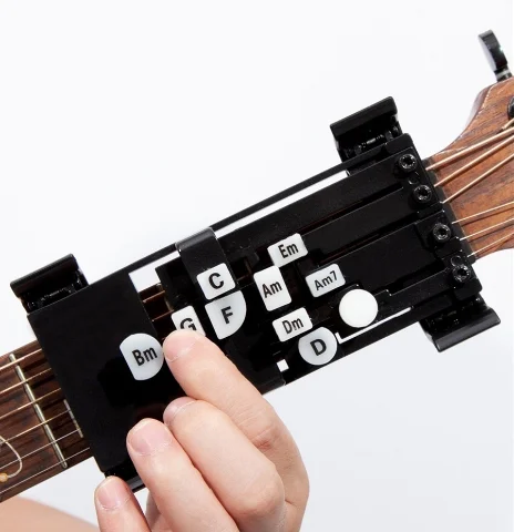 Вспомогательный артефакт для гитары фольклорная песня гитара начинающих