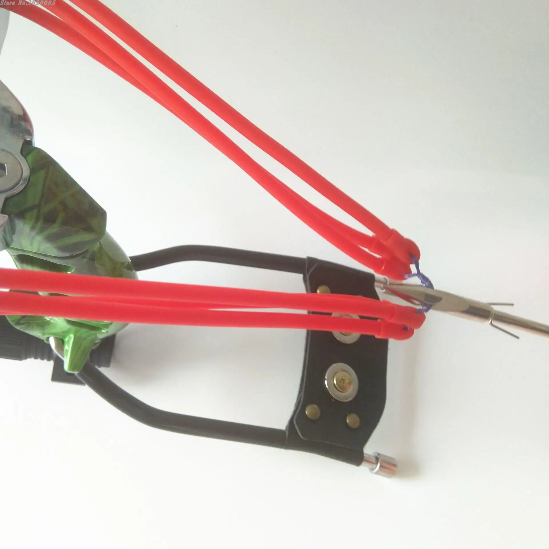 

Powerful Multi-function Archery Bowfishing Shooting Fish Slingshot Catapult Hunting Bow Fishing Sling Shot Arrow Kit 2020 New