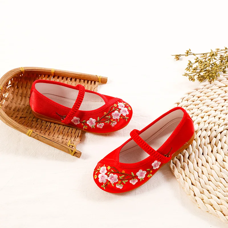 

Girls Hanfu Shoes Spring and Summer Breathable New Old Beijing Cloth Shoes Baby Children's Embroidered Shoes Female Ethnic Style
