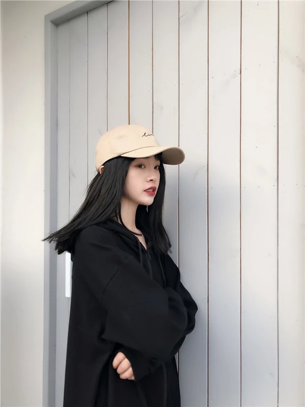 

Retro Simple Embroidery Washed Cotton Men Women Baseball Cap Curved Eaves Sunshade Casual Sun Hat Ponytail Hat Adjustable