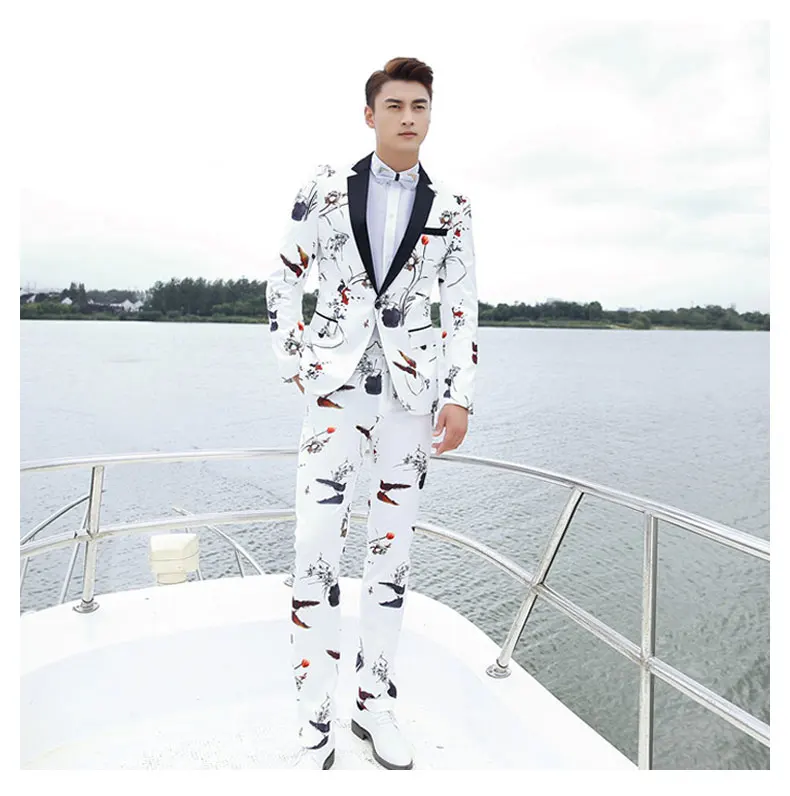 Fashion men 2 piece suit set(coat+ pant) Pisces printing black satin collar lapel dance cocktail party casual men's white suit