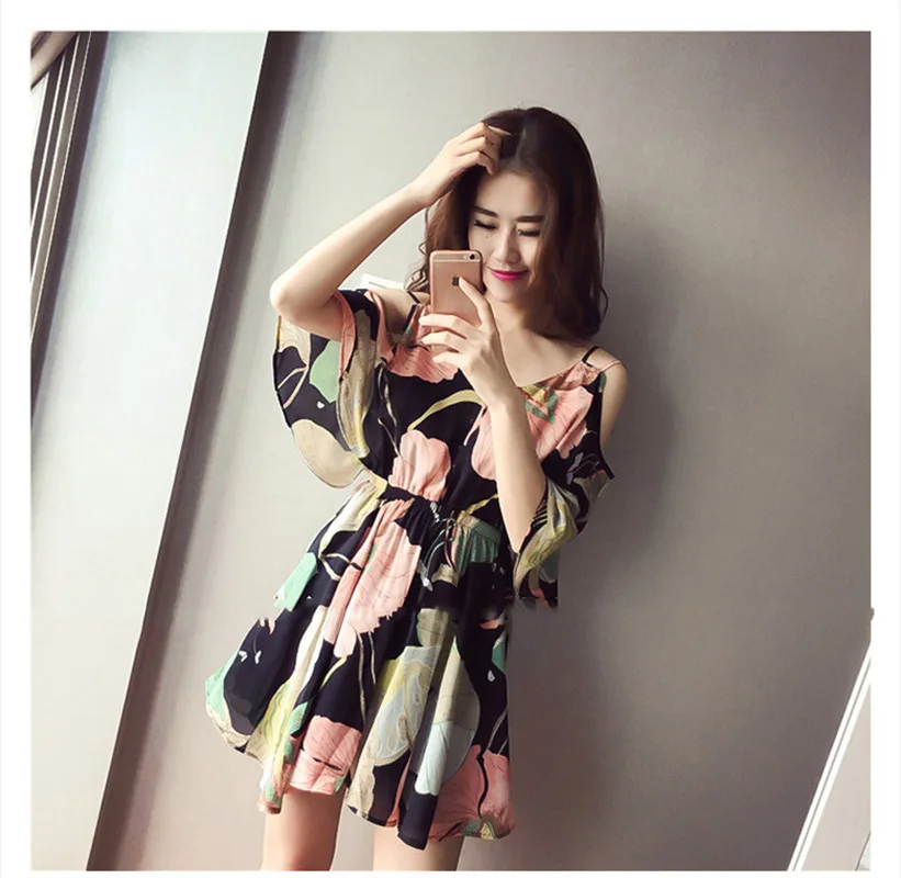 Шифоновое летнее платье с цветочным принтом новое корейское на бретельках