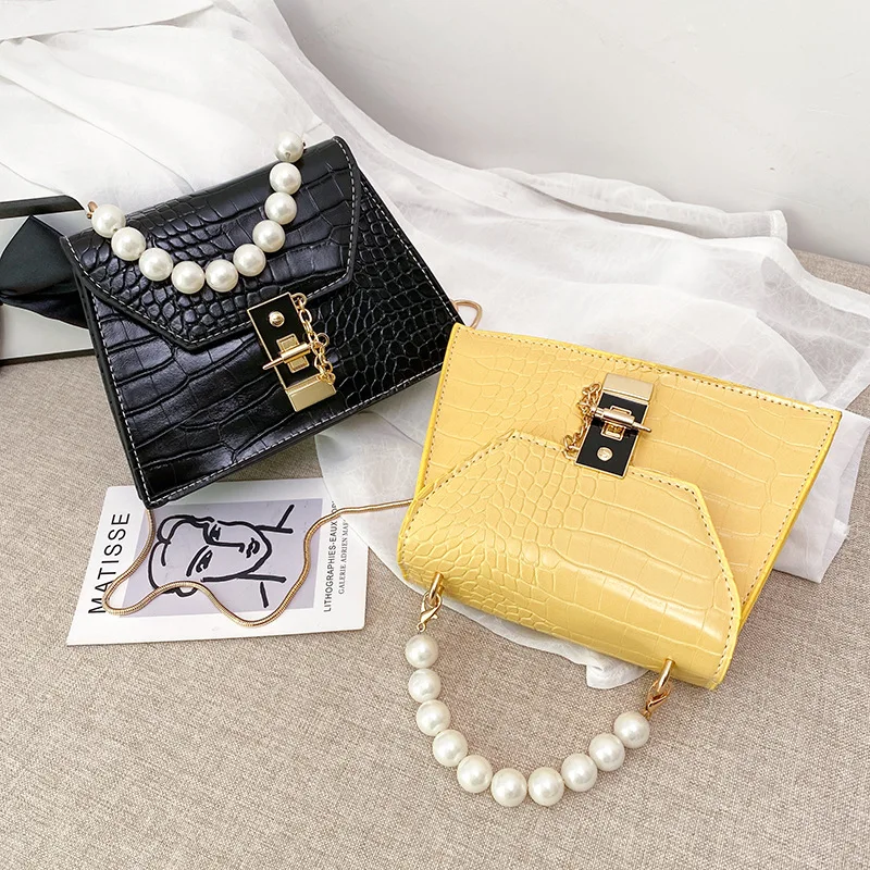 

Ранняя Весенняя сумка 2021, женская, Корейская, модная, с жемчугом, портативная, на одно плечо, модная, маленькая, квадратная, для отдыха